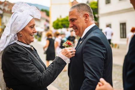 Povorka ob dnevih narodnih noš in oblačilne dedščine (110)